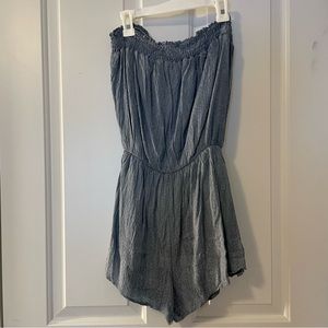 Strapless romper